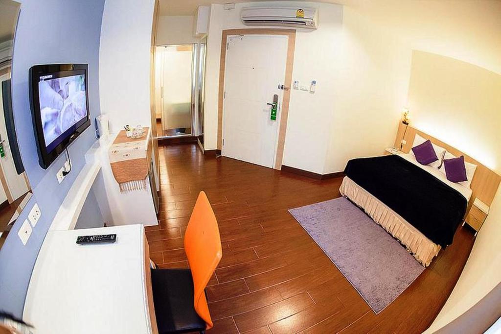 Lido Millennium Hotel Bangkok Room photo